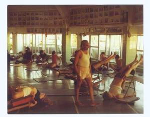 10606042_557938071000643_8301832556128267614_n